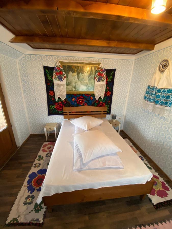 Floare De Maramures 1 Vadu Izei Exterior foto