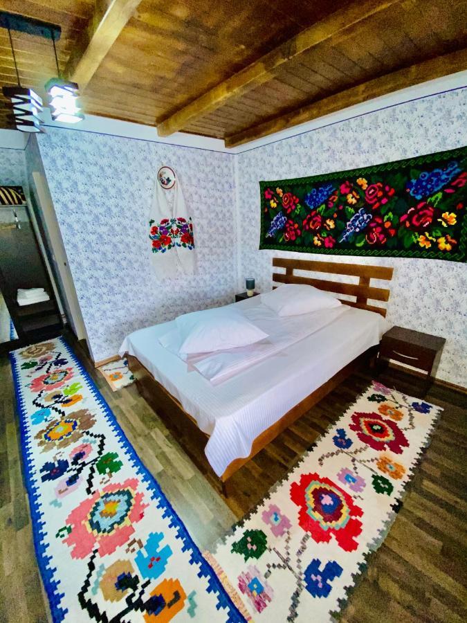 Floare De Maramures 1 Vadu Izei Exterior foto