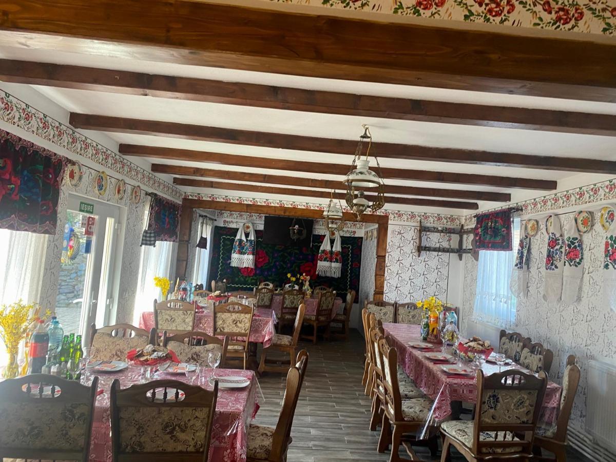 Floare De Maramures 1 Vadu Izei Exterior foto